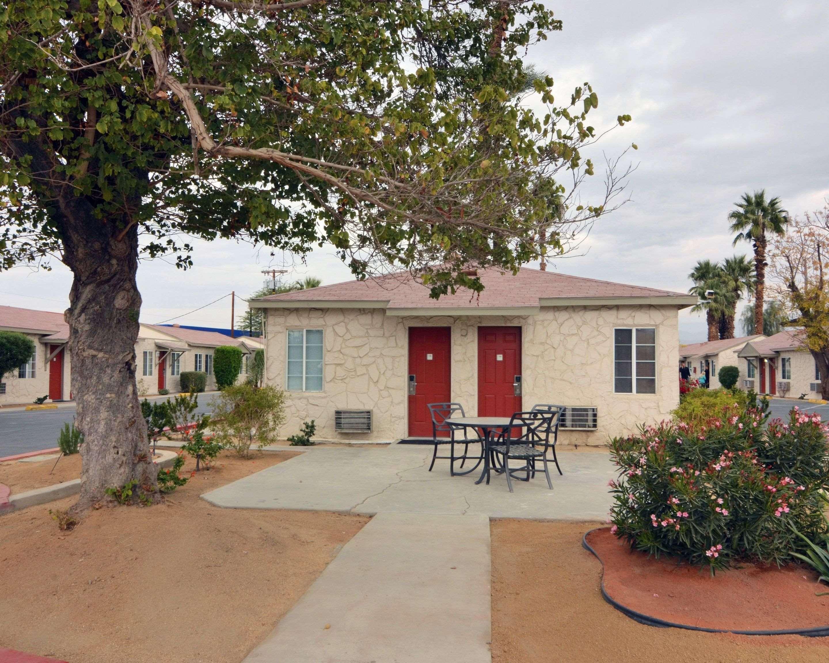 Rodeway Inn Near Coachella Indio Exteriör bild