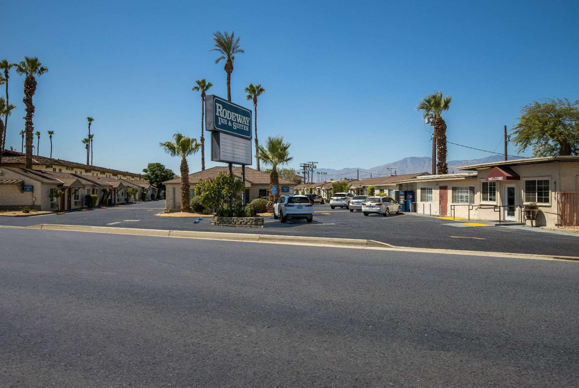 Rodeway Inn Near Coachella Indio Exteriör bild
